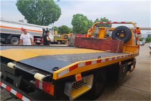 全南附近拖车电话号码服务