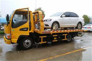 全南附近拖车救援24小时服务热线